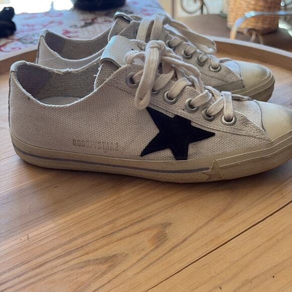 Golden Goose V-Star women’s size 6 white Canvas women’s Sneakers - Picture 7 of 11